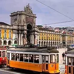 Your In Bairro Alto Apartment