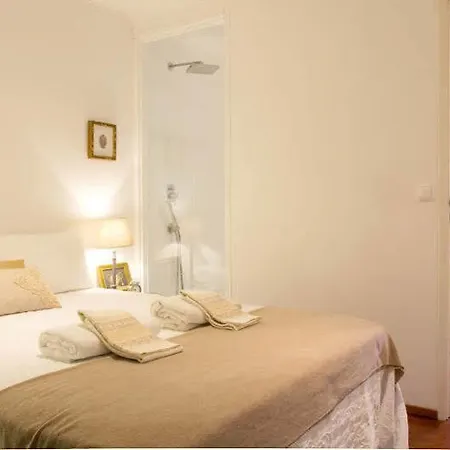 Your In Bairro Alto * Lizbona